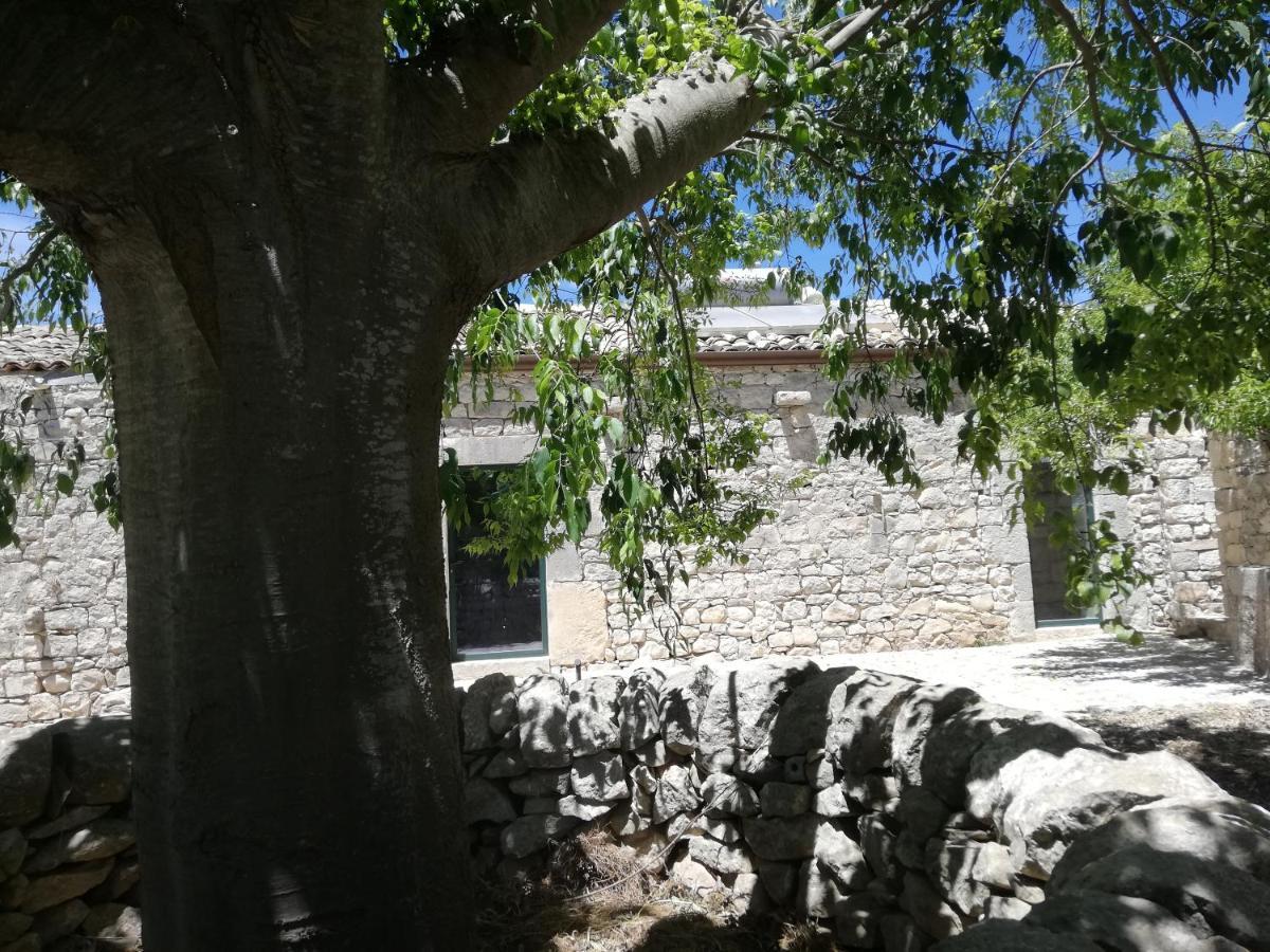 Agriturismo Fondo Paliemmu Modica Exterior photo