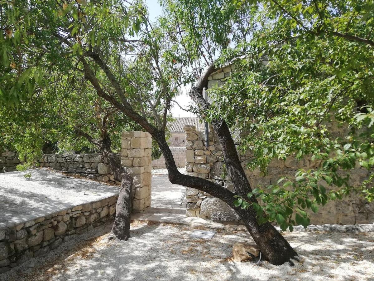 Agriturismo Fondo Paliemmu Modica Exterior photo